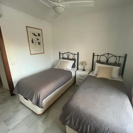Brisa Del Mediterraneo Apartment *